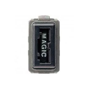 Toma de Seguridad 5300 2P+T 16A 250V Magic Bticino Sku 3103005